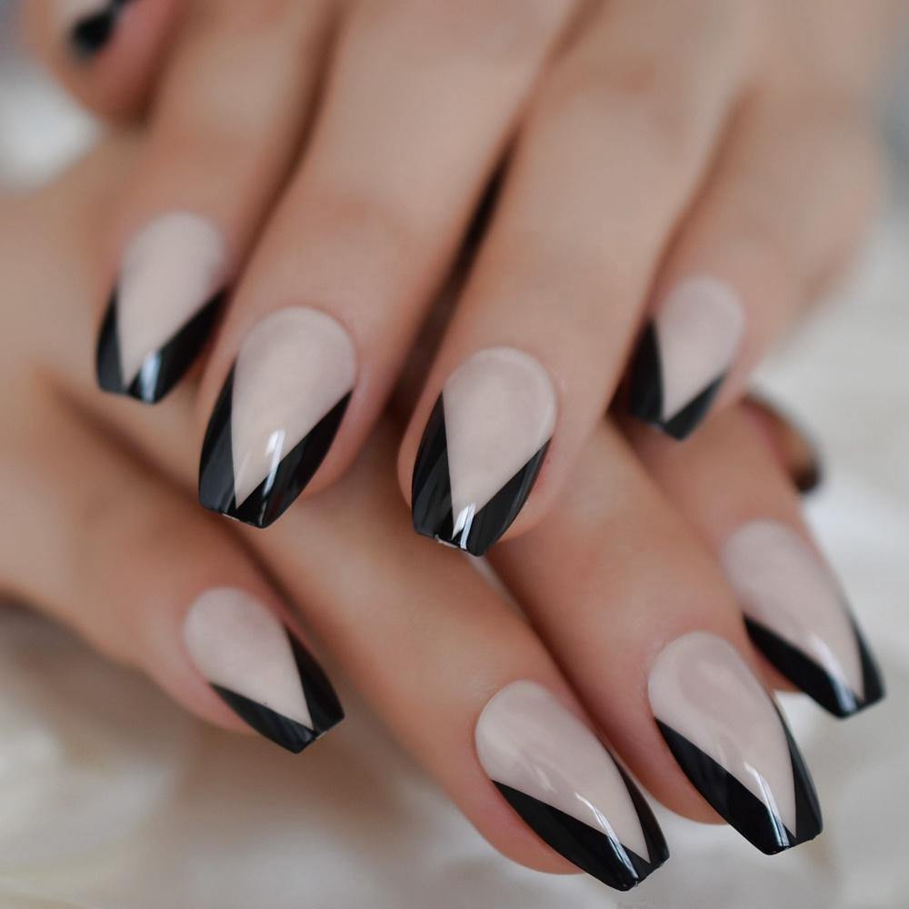 28 Coffin Nail Designs So Stunning, They'll Take Your Breath Away